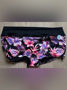 PINK Victoria's Secret Black Floral Athletic Shorts